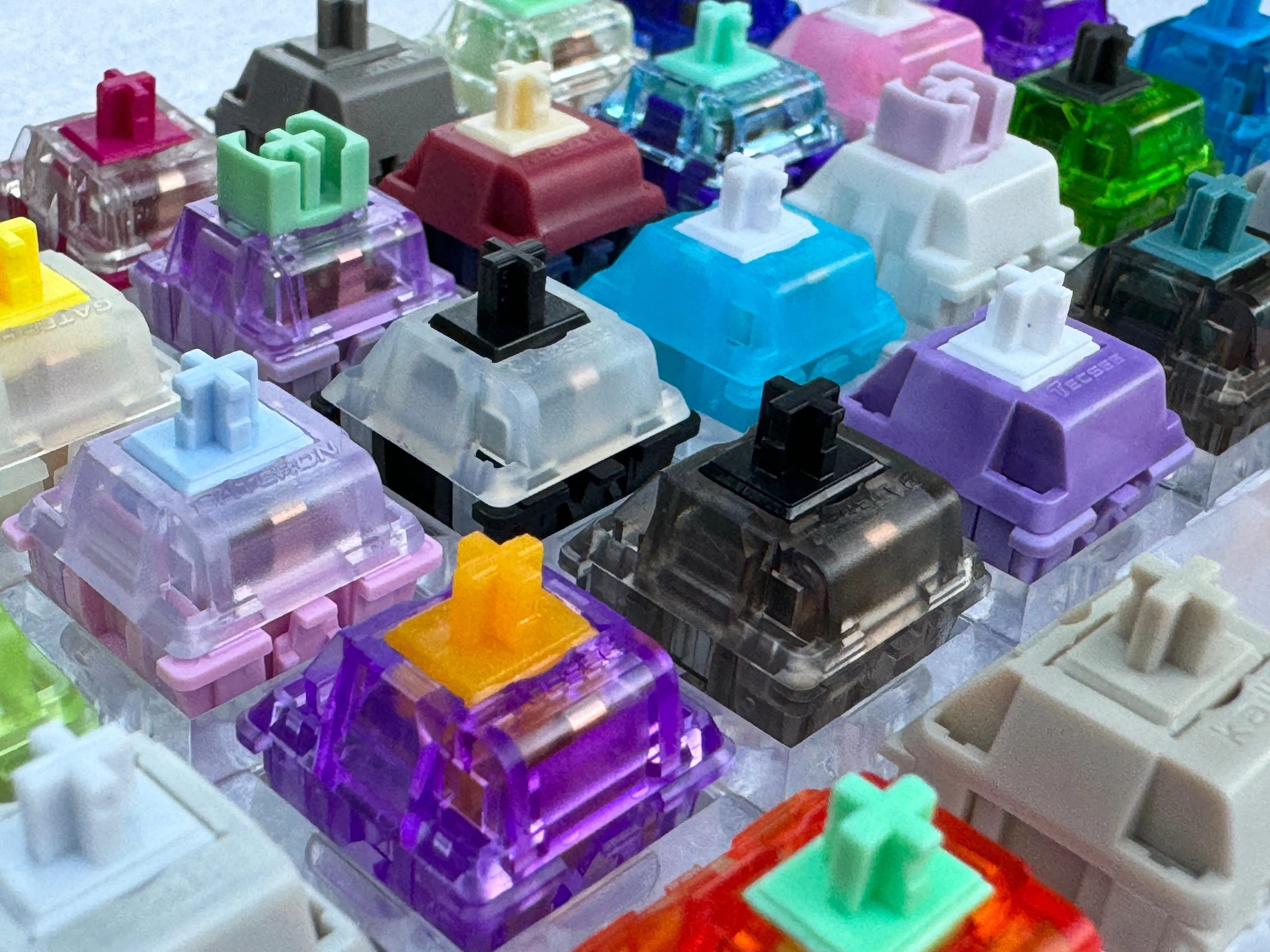 Build Your Own Mechanical Keyboard Switch Sampler