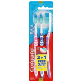 Colgate Extra Clean Medium Toothbrush 3 Pack