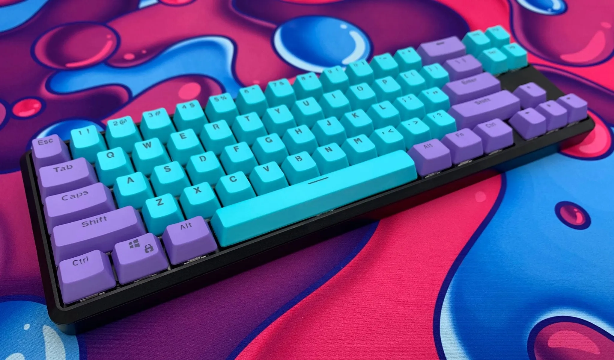 Hotswap 65% Mechanical Keyboard - Amethyst V1