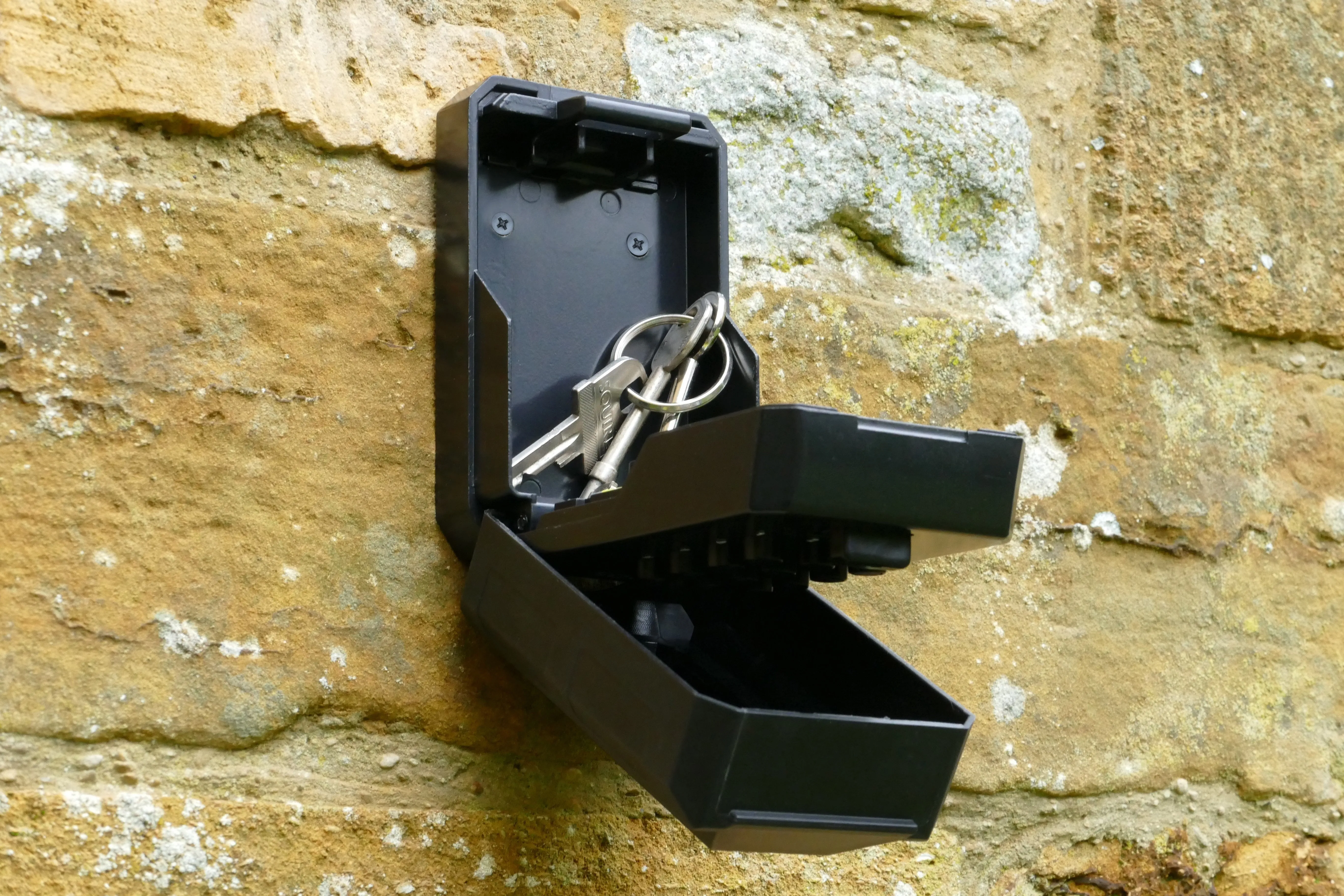 Keykeep 2™ | Key Safe | PIN Key