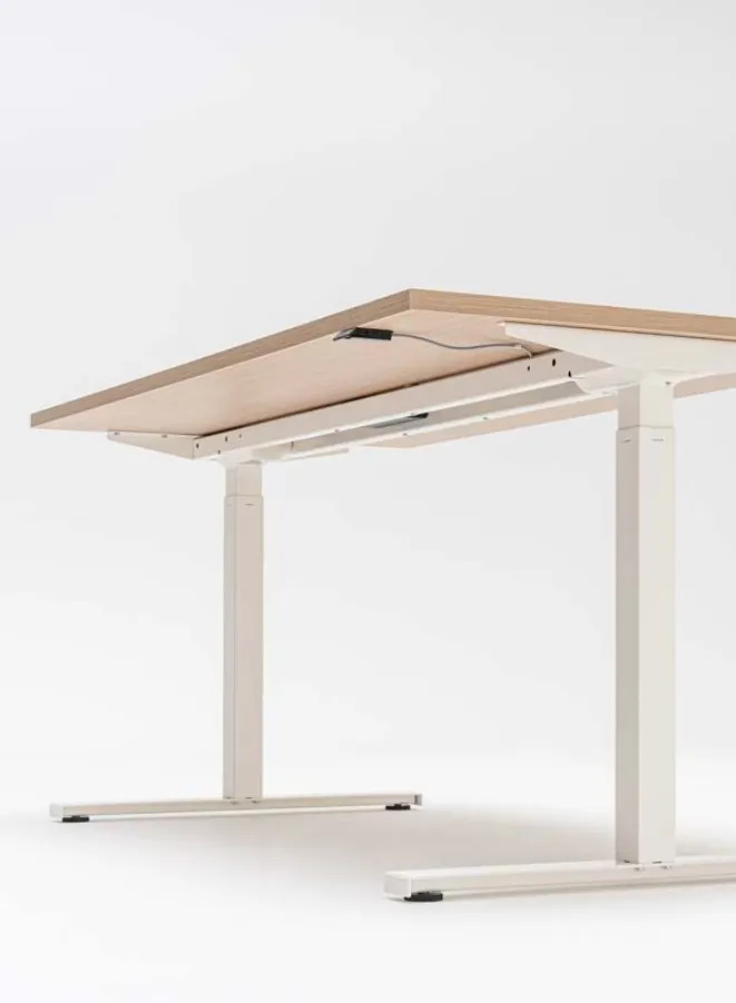 Ogi Drive Electric Height Adjustable Desk