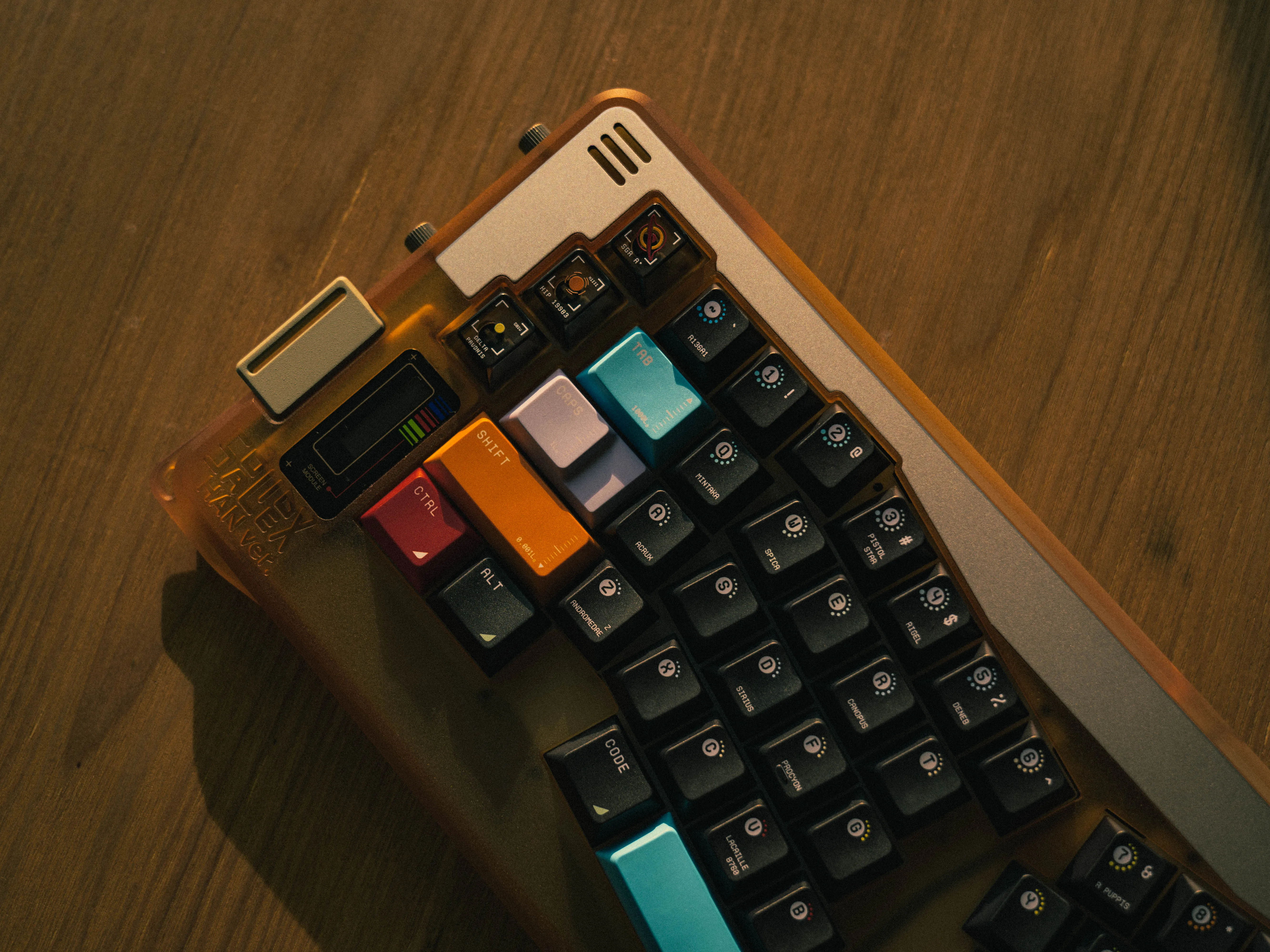 [Pre-order] Outva Solid Alex Alice Mechanical Keyboard