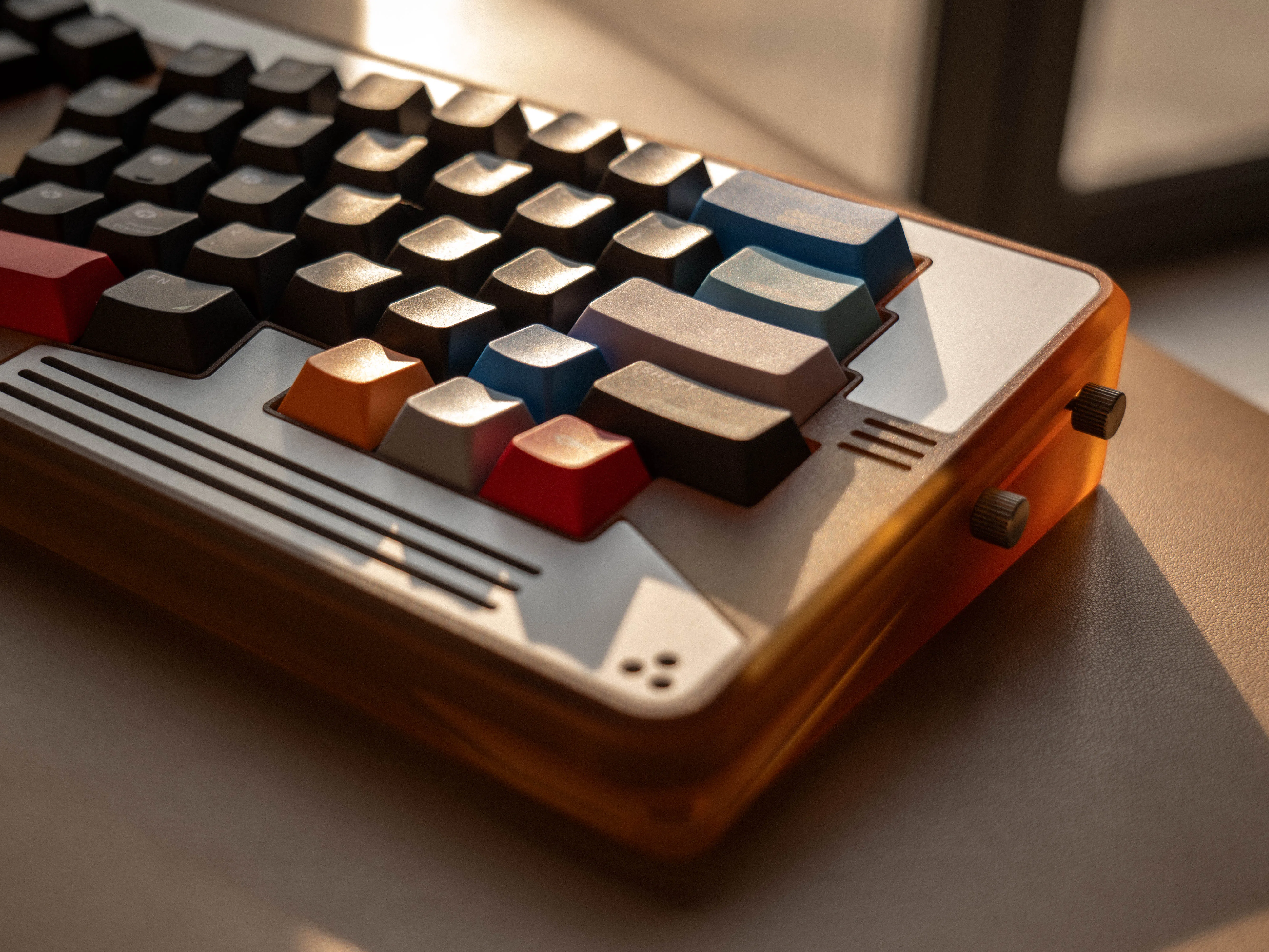 [Pre-order] Outva Solid Alex Alice Mechanical Keyboard