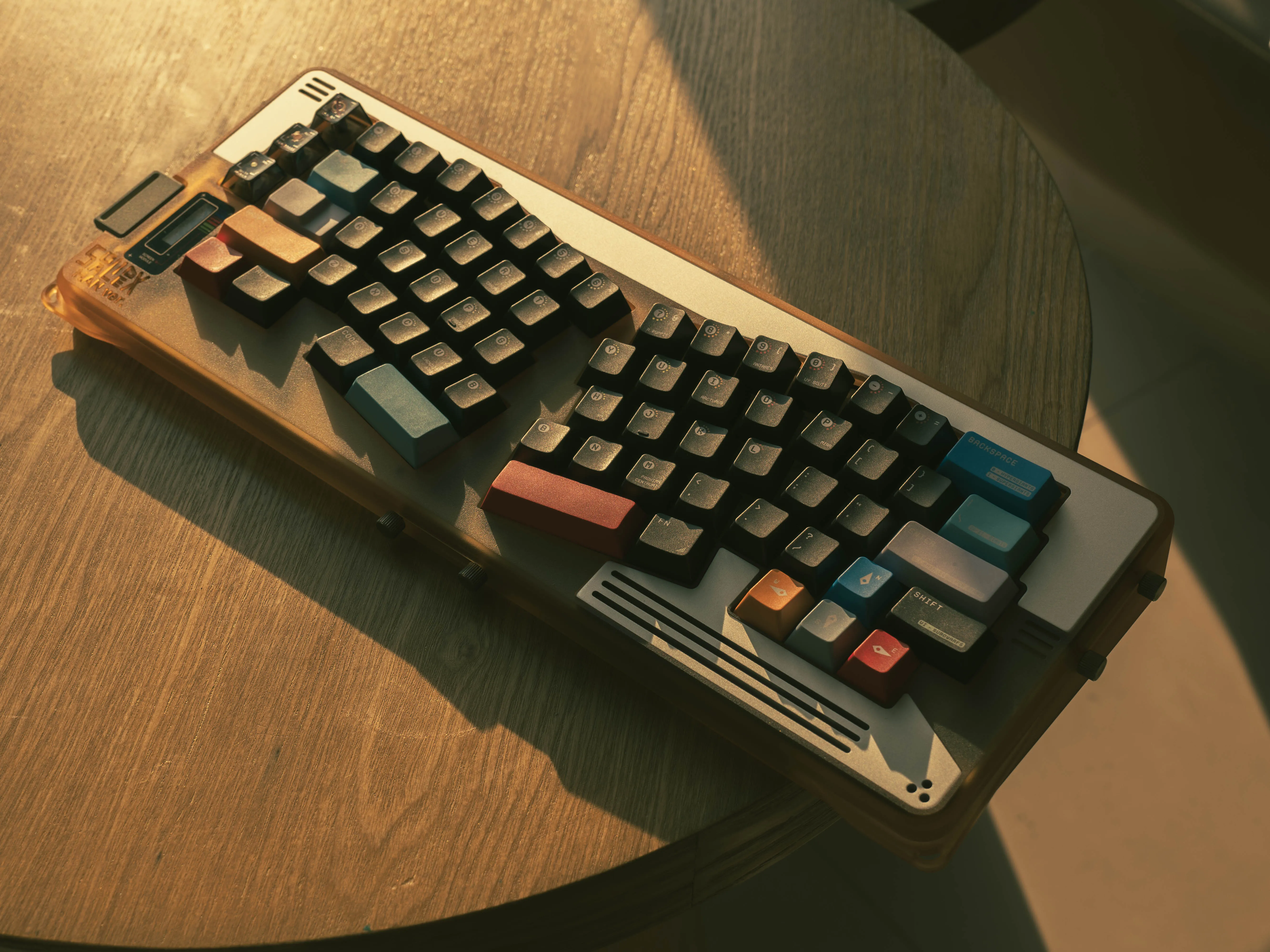 [Pre-order] Outva Solid Alex Alice Mechanical Keyboard